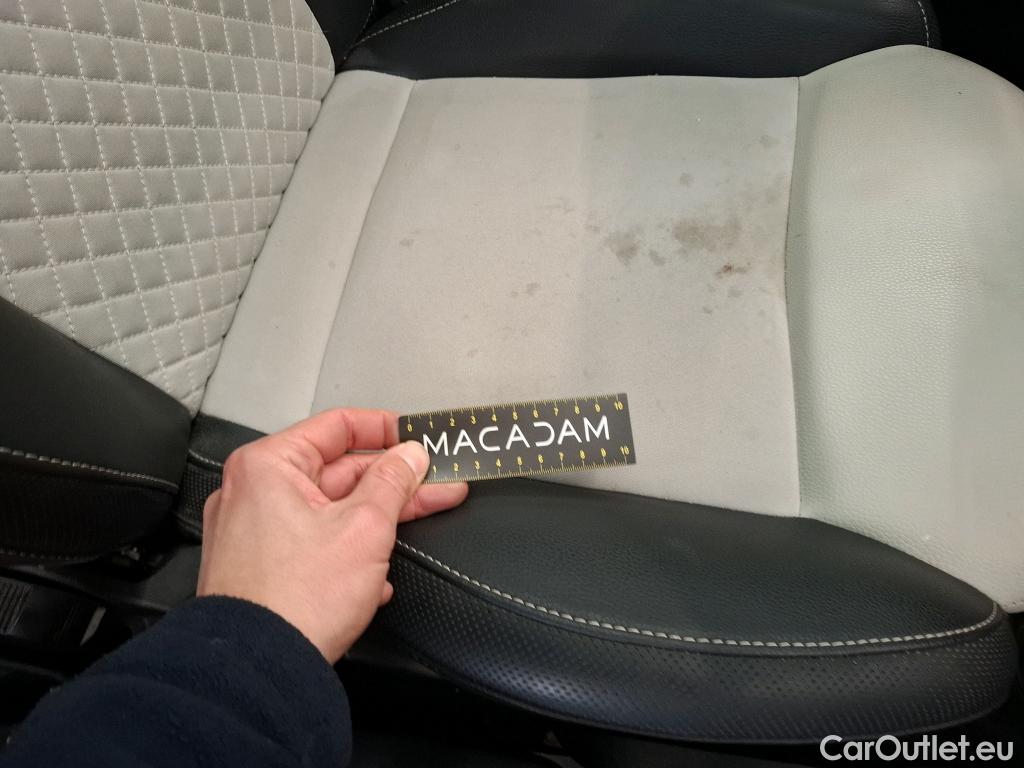  Fiat  500 FIAT   2015  3P  Berline Hybrid 10 BSG 70 ch Dolcevita #43