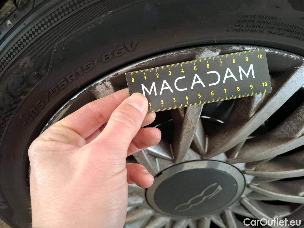  Fiat  500 FIAT   2015  3P  Berline Hybrid 10 BSG 70 ch Dolcevita #27