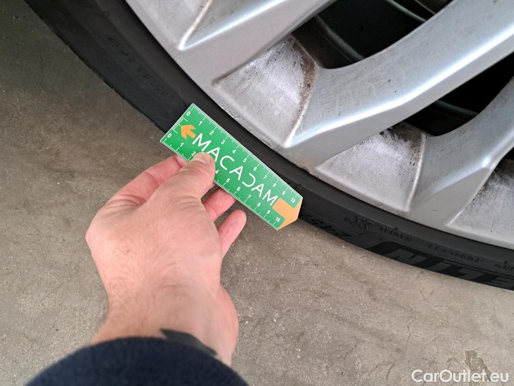  Bmw  Serie 5 BMW Série 5 Touring / 2020 / 5P / Break 530e 292ch Luxury BVA8 #22