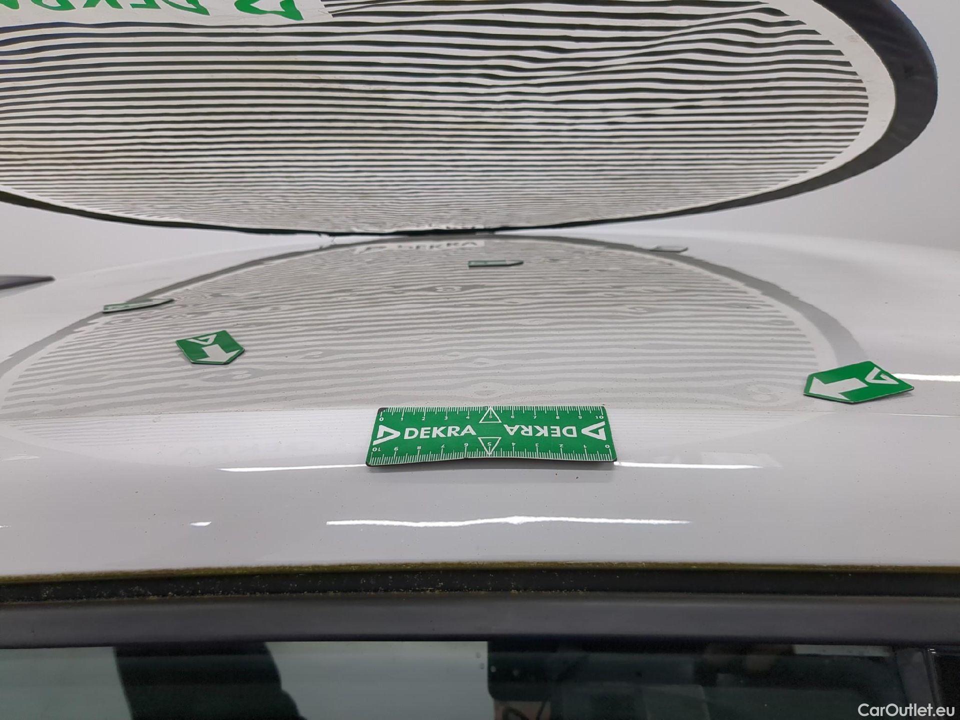  Citroen  C4  Berline Feel Pack Business 1.5 BlueHDI 110CV BVM6 E6d #37