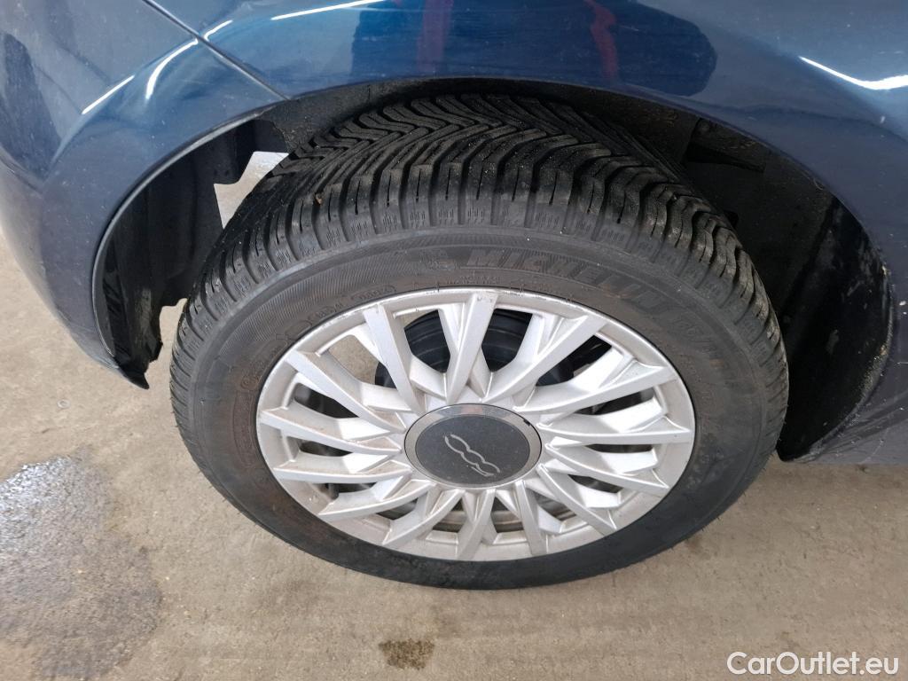  Fiat  500 FIAT   2015  3P  Berline Hybrid 10 BSG 70 ch Dolcevita #29