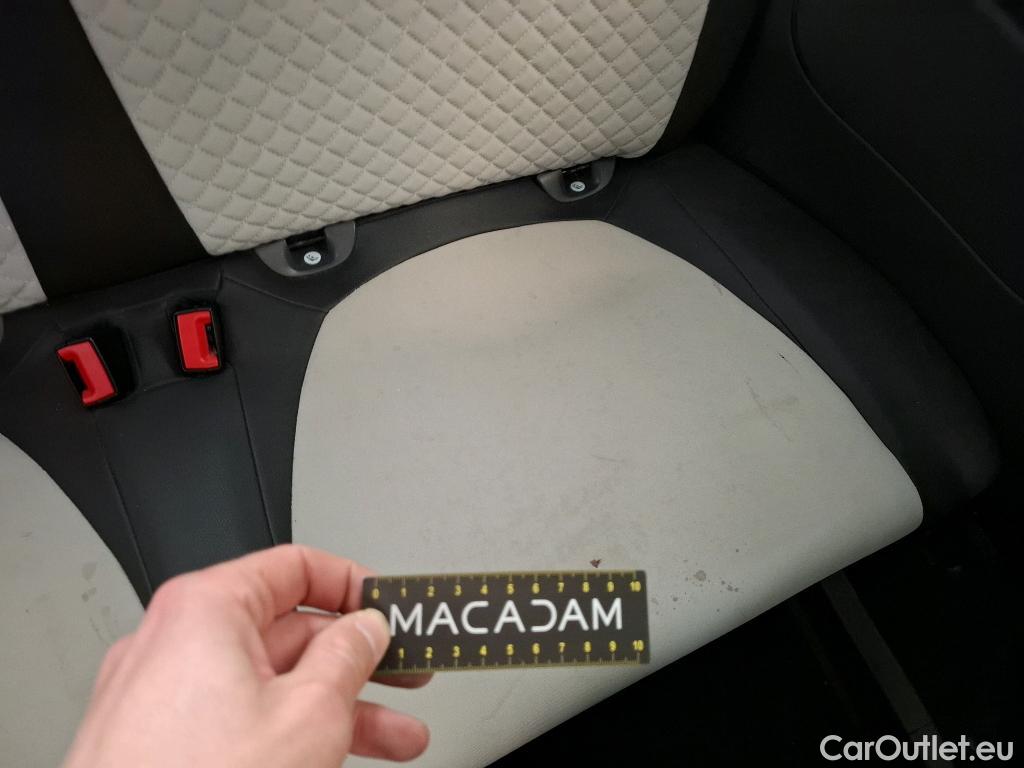  Fiat  500 FIAT   2015  3P  Berline Hybrid 10 BSG 70 ch Dolcevita #45