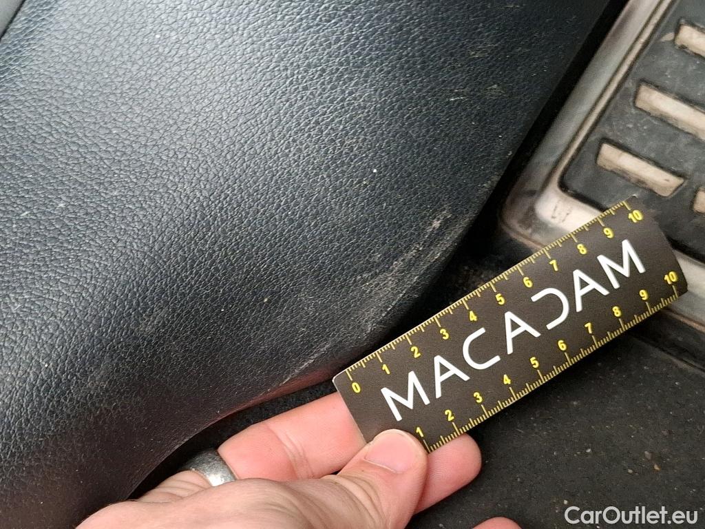  Audi  Q3 AUDI  Sportback / 2019 / 5P / SUV 35 TFSI 150 MHEV S Tronic 7 S EDITION(SL) #4