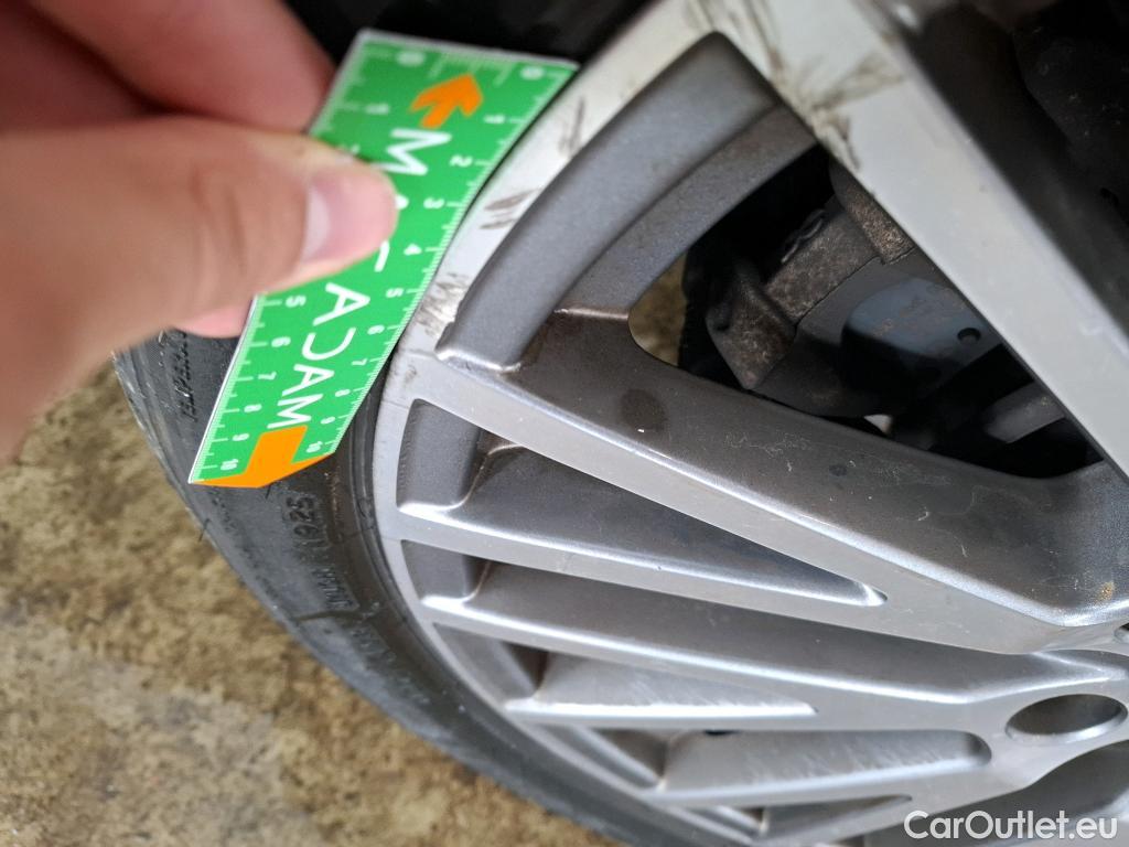  Mercedes  CLA-Klasse MERCEDES-BENZ CLA Shooting Brake / 2019 / 5P / Break CLA 200 d Business Line BA8 #23