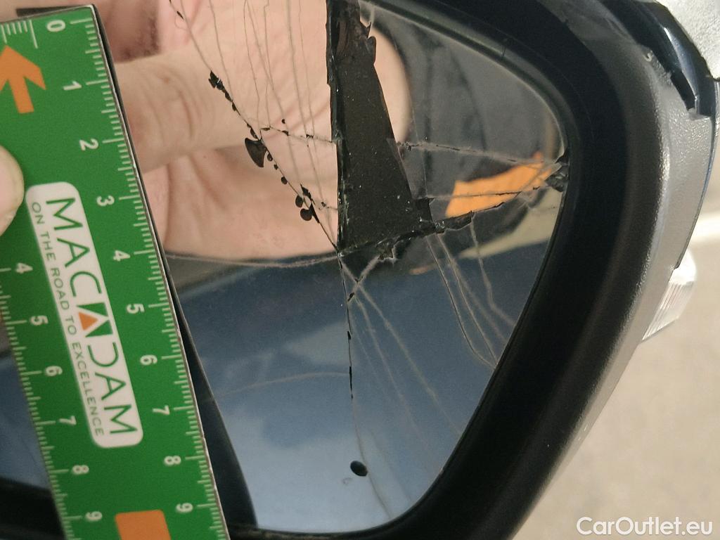  Ford  Kuga FORD  / 2019 / 5P / SUV 2.5 190 hybrid Flexifuel Pshift Titanium #23