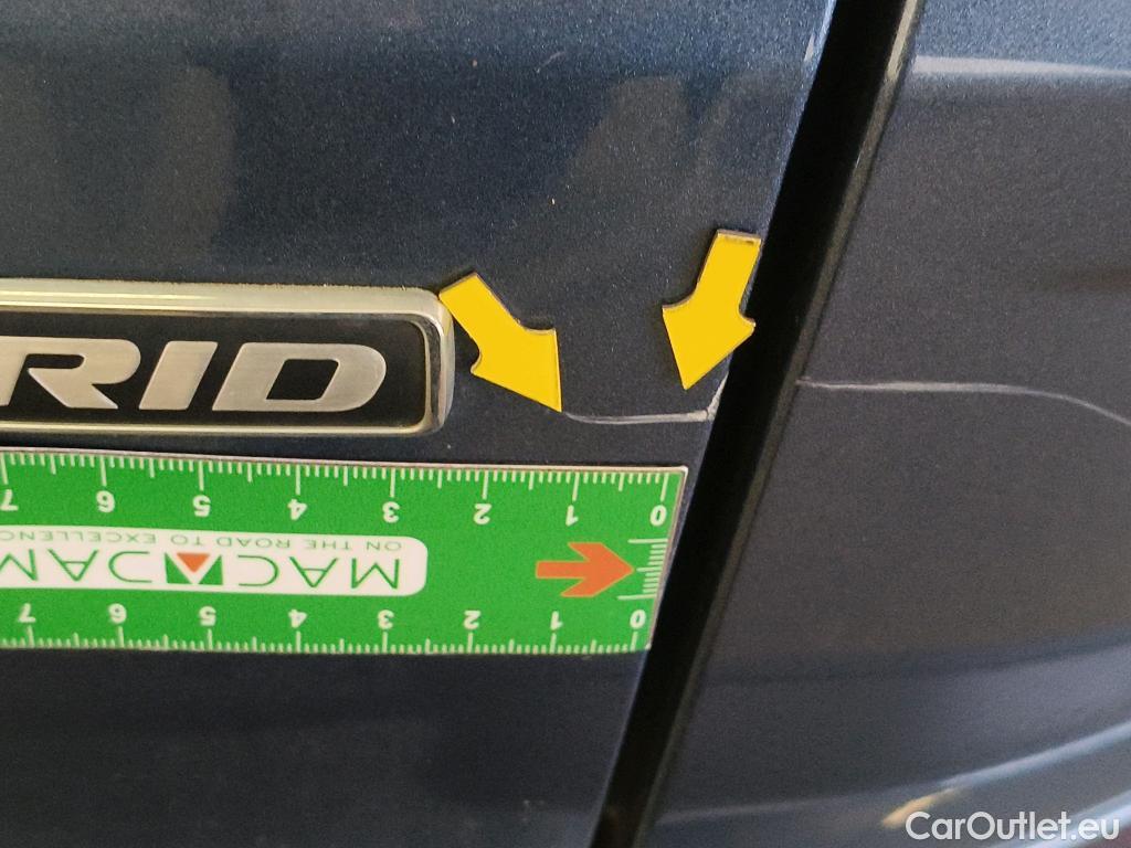  Ford  Kuga FORD  / 2019 / 5P / SUV 2.5 190 hybrid Flexifuel Pshift Titanium #51