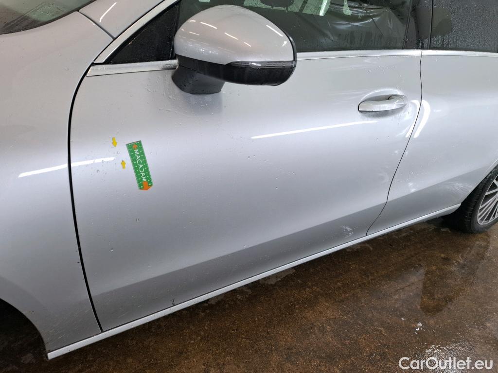  Mercedes  CLA-Klasse MERCEDES-BENZ CLA Shooting Brake / 2019 / 5P / Break CLA 200 d Business Line BA8 #17