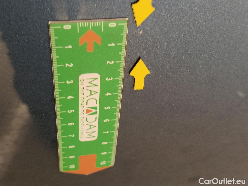  Ford  Kuga FORD  / 2019 / 5P / SUV 2.5 190 hybrid Flexifuel Pshift Titanium #47