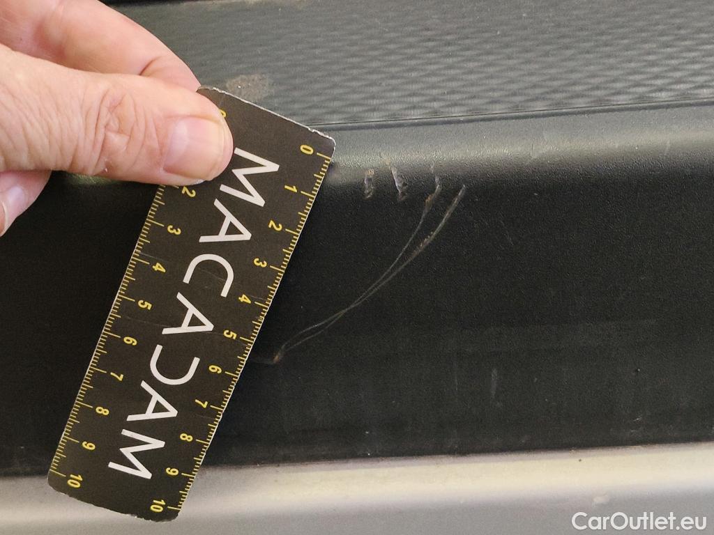  Ford  Kuga FORD  / 2019 / 5P / SUV 2.5 190 hybrid Flexifuel Pshift Titanium #44