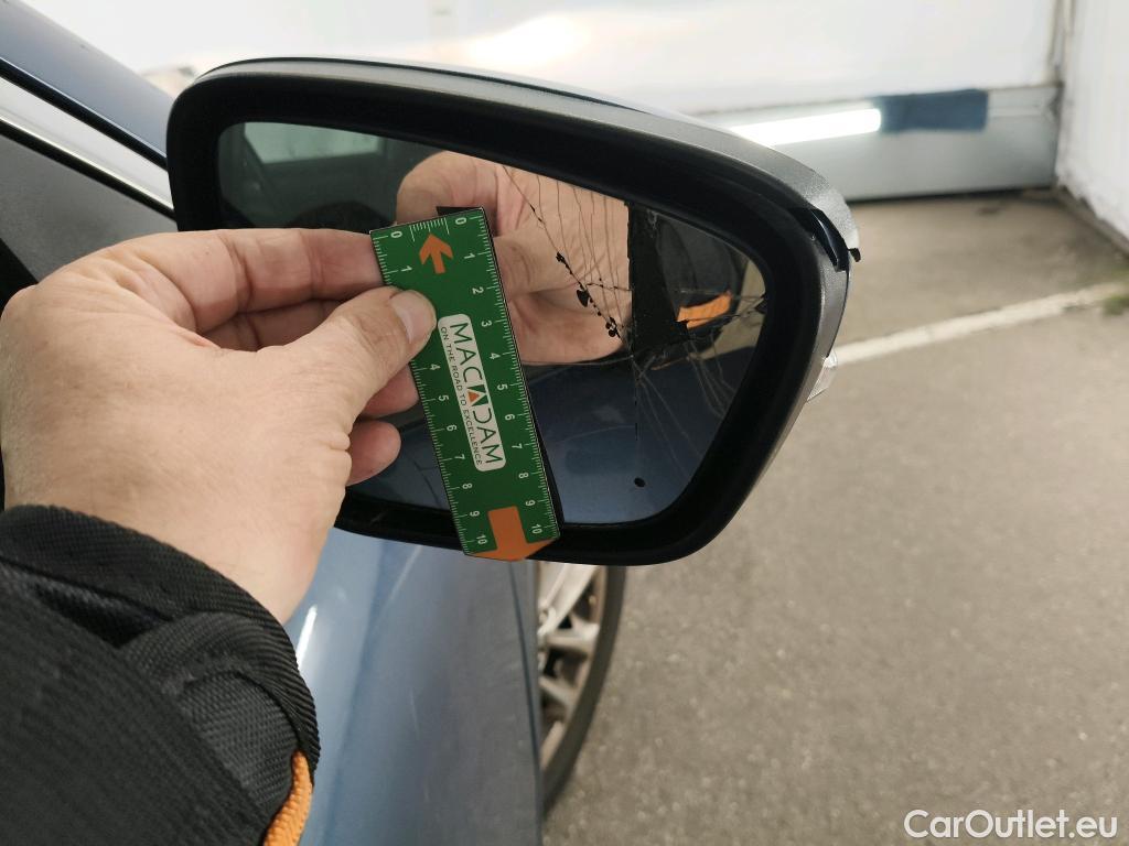  Ford  Kuga FORD  / 2019 / 5P / SUV 2.5 190 hybrid Flexifuel Pshift Titanium #22