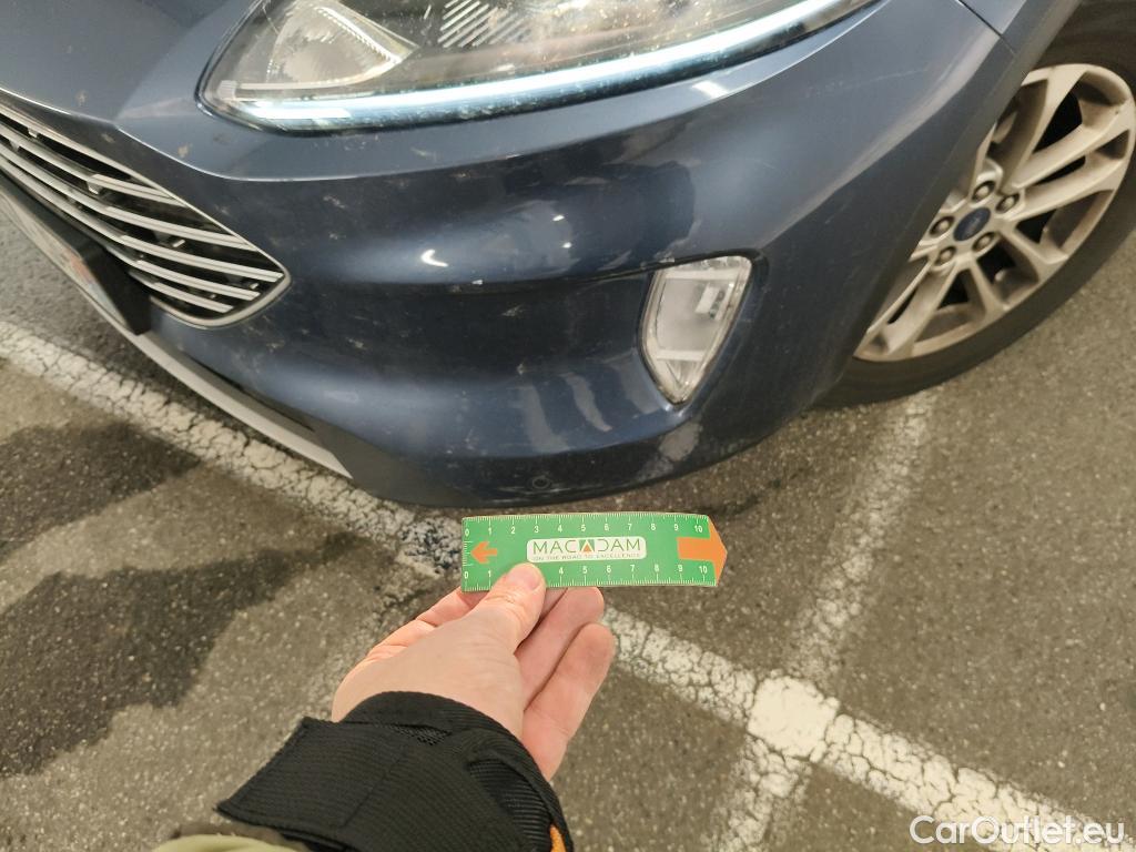  Ford  Kuga FORD  / 2019 / 5P / SUV 2.5 190 hybrid Flexifuel Pshift Titanium #18