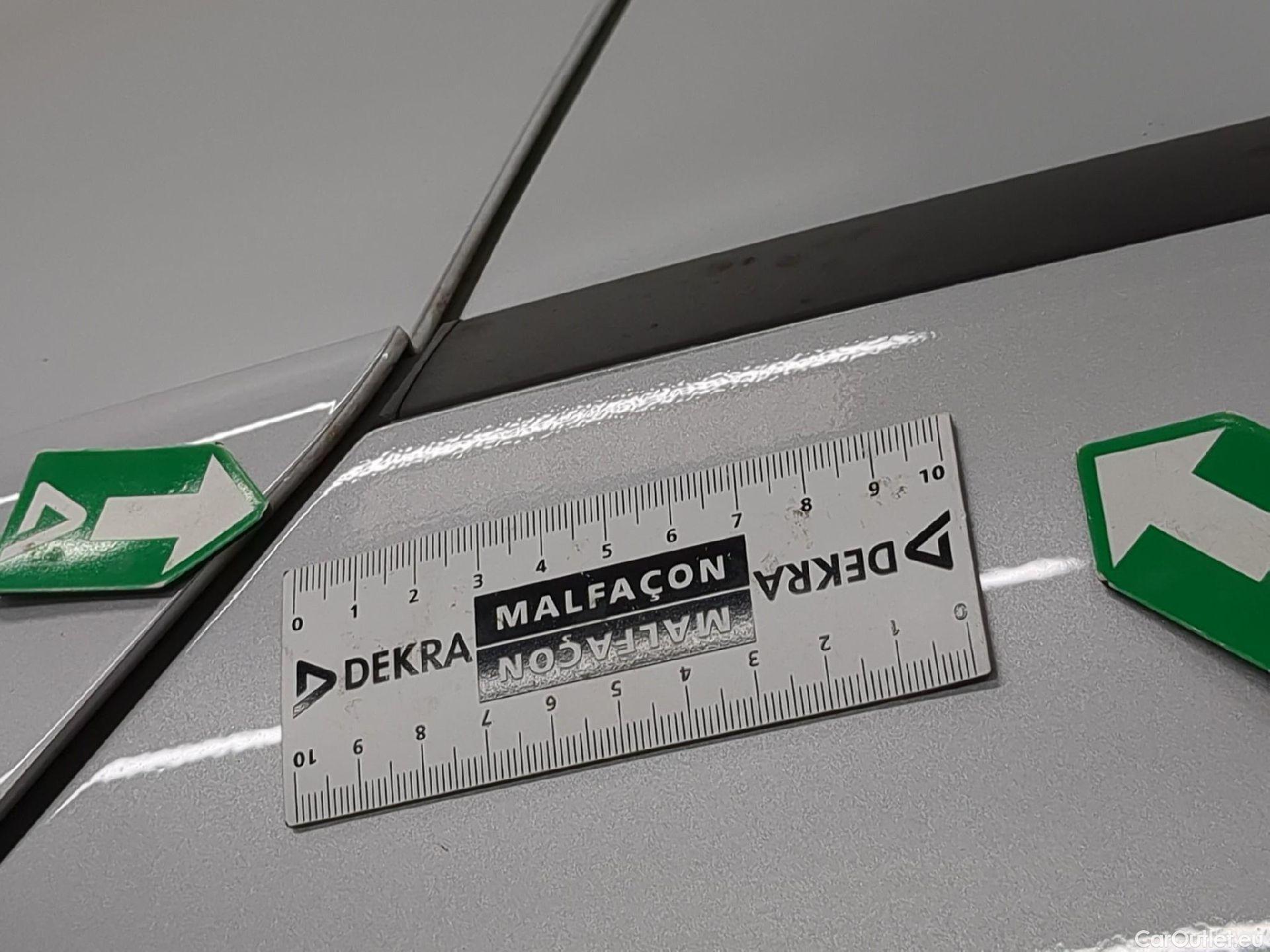  Mercedes  A-Klasse MERCEDES-BENZ Classe A Compact / 2018 / 5P / Berline A 180 d Business Line 8G-DCT #2