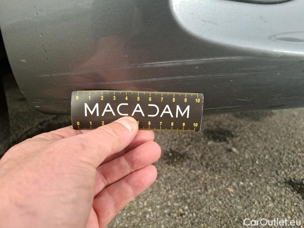  Mercedes  A-Klasse MERCEDES-BENZ Classe A Compact / 2018 / 5P / Berline A 250 e Business Line 8G-DCT #4