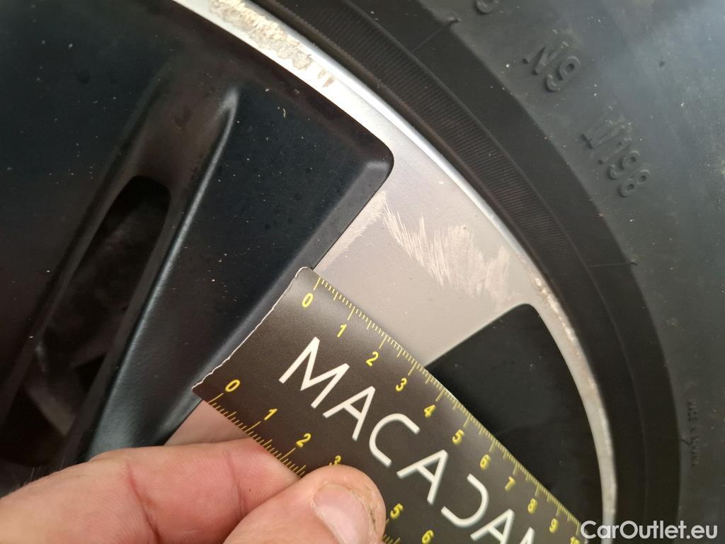  Mercedes  A-Klasse MERCEDES-BENZ Classe A Compact / 2018 / 5P / Berline A 250 e Business Line 8G-DCT #10