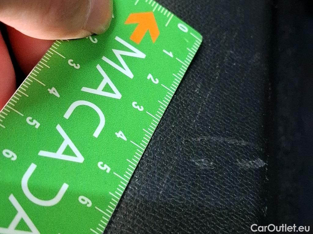  Peugeot  2008  Active Pack 1.2 PureTech 130CV BVA8 E6d #7