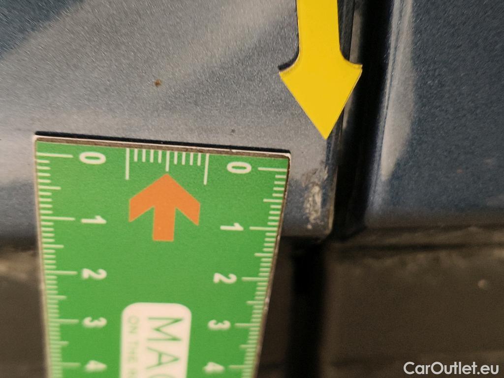  Ford  Kuga FORD  / 2019 / 5P / SUV 2.5 190 hybrid Flexifuel Pshift Titanium #40