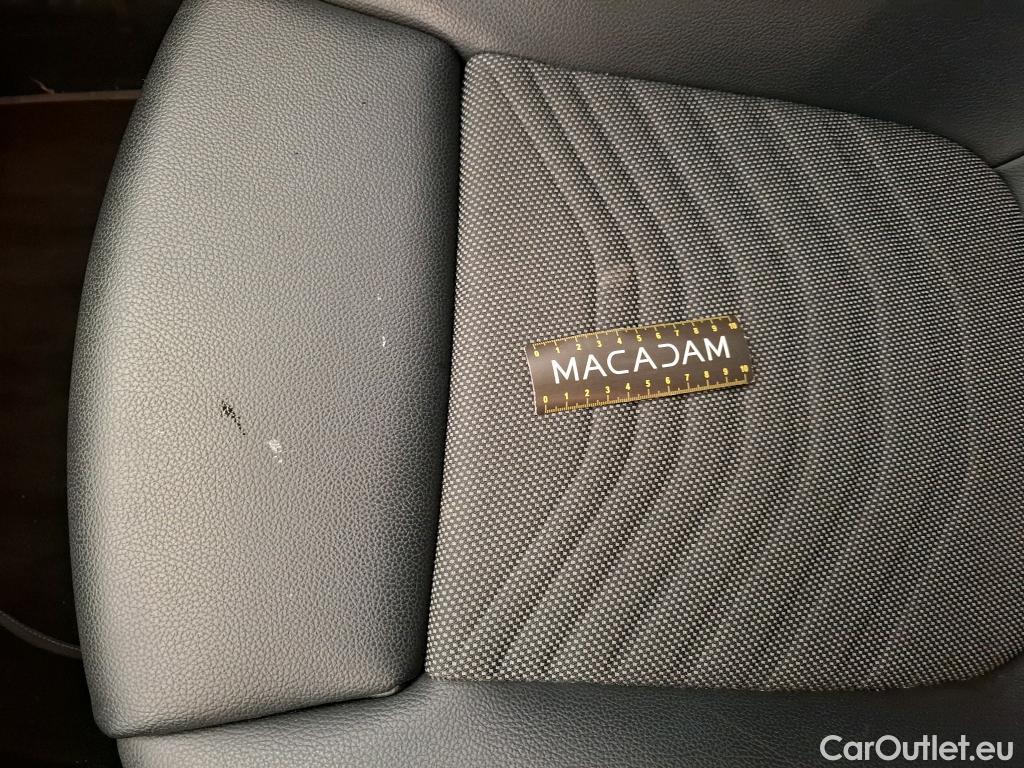  Mercedes  A-Klasse MERCEDES-BENZ Classe A Compact / 2018 / 5P / Berline A 250 e Business Line 8G-DCT #16