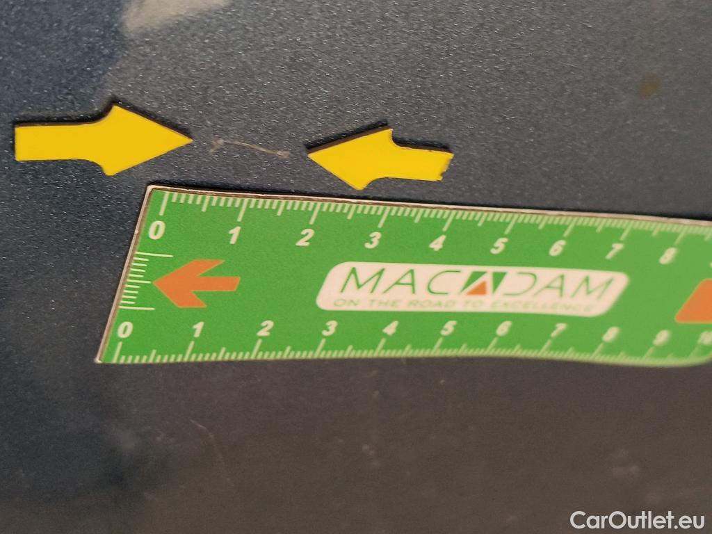  Ford  Kuga FORD  / 2019 / 5P / SUV 2.5 190 hybrid Flexifuel Pshift Titanium #36