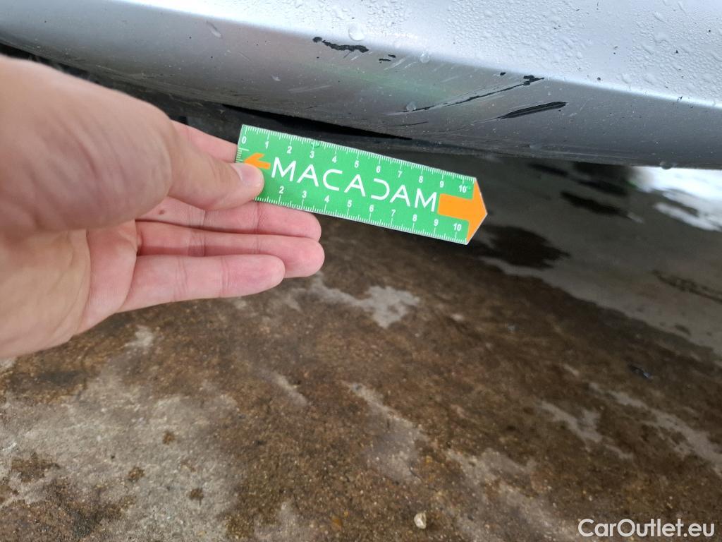  Mercedes  CLA-Klasse MERCEDES-BENZ CLA Shooting Brake / 2019 / 5P / Break CLA 200 d Business Line BA8 #4