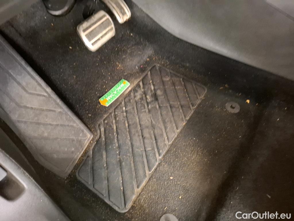  Opel   Grandland X Grandland X Business Elegance 1.5 130CV BVA8 6E #4