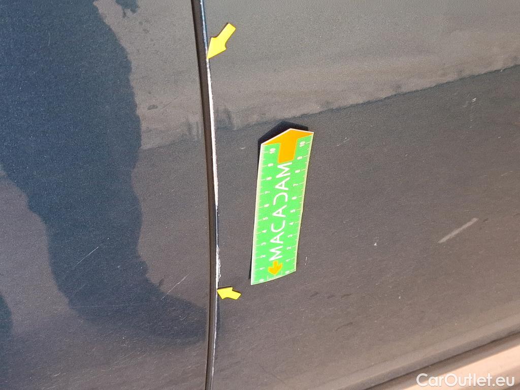  Peugeot  5008  GT Line 1.6 165CV BVA6 E6 #52