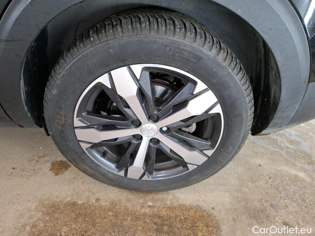  Peugeot  5008  Active Business 1.2 PureTech 130CV BVA8 7 Sieges E6d #32