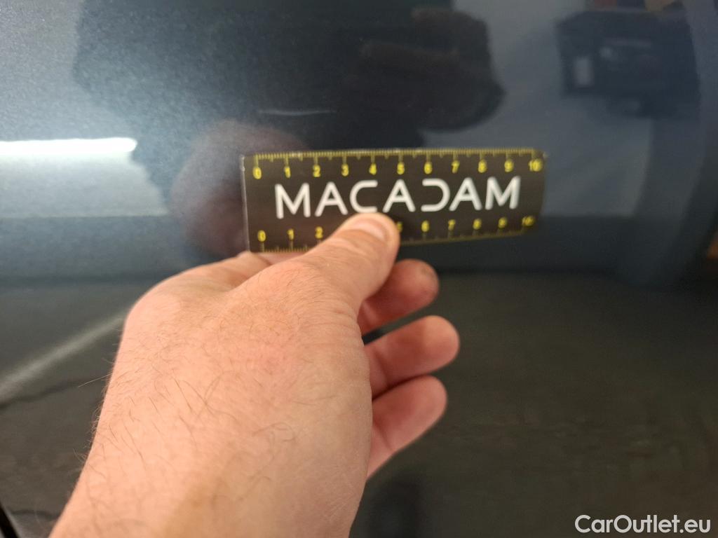  Renault  Kadjar RENAULT  / 2018 / 5P / Crossover Business Blue dCi 115 #21