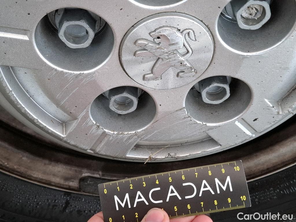  Peugeot  Boxer  4p Combi BLUEHDI 110  333 L2H2 ACCESS / 12 PLACES RAMPE ACCES TPMR #13