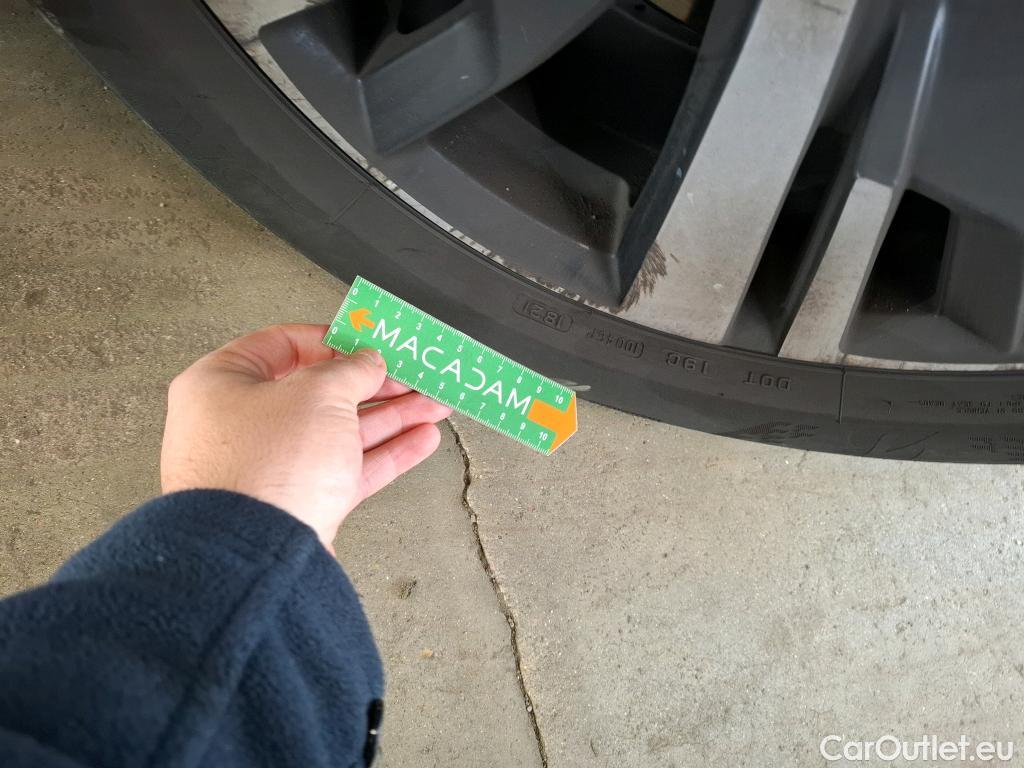  Peugeot  5008  GT Line 1.6 165CV BVA6 E6 #42