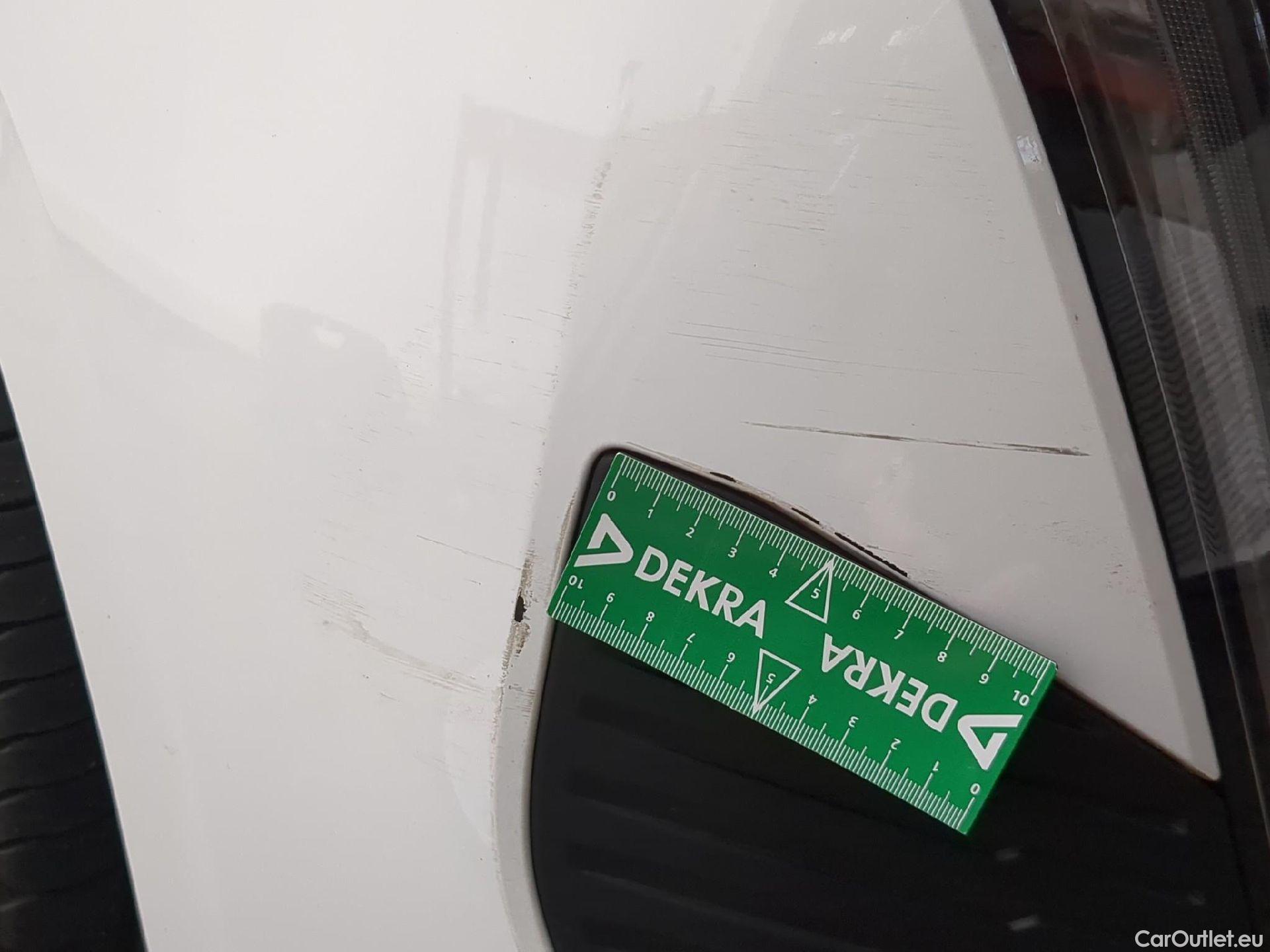  Peugeot  308  Allure Pack 1.2 PureTech 130CV BVM6 E6d #27