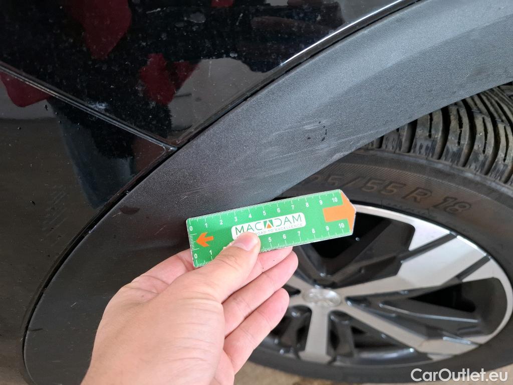  Peugeot  5008  Active Business 1.2 PureTech 130CV BVA8 7 Sieges E6d #37