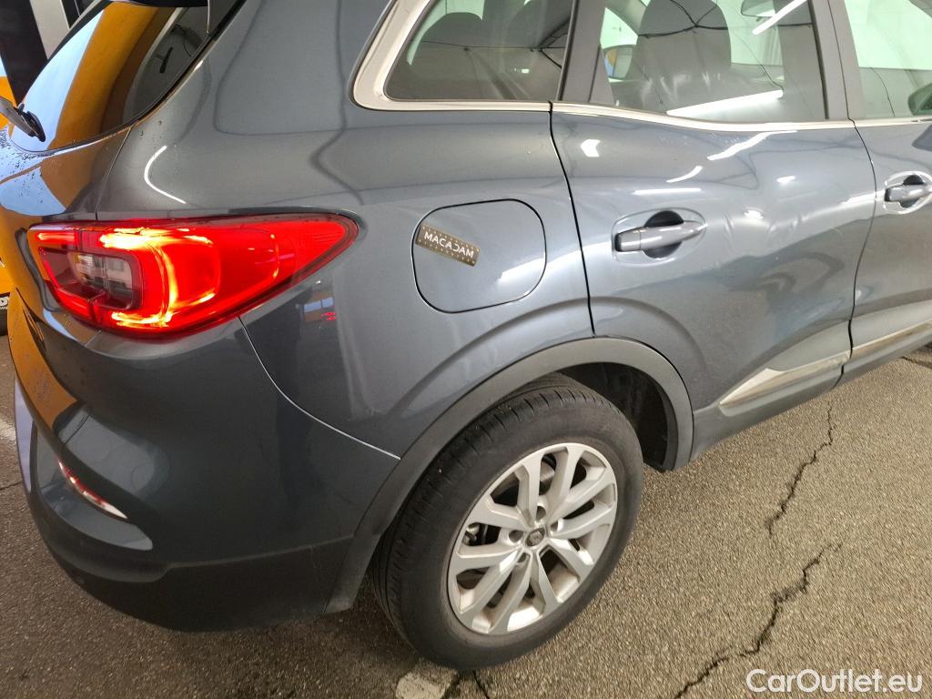  Renault  Kadjar RENAULT  / 2018 / 5P / Crossover Business Blue dCi 115 #13