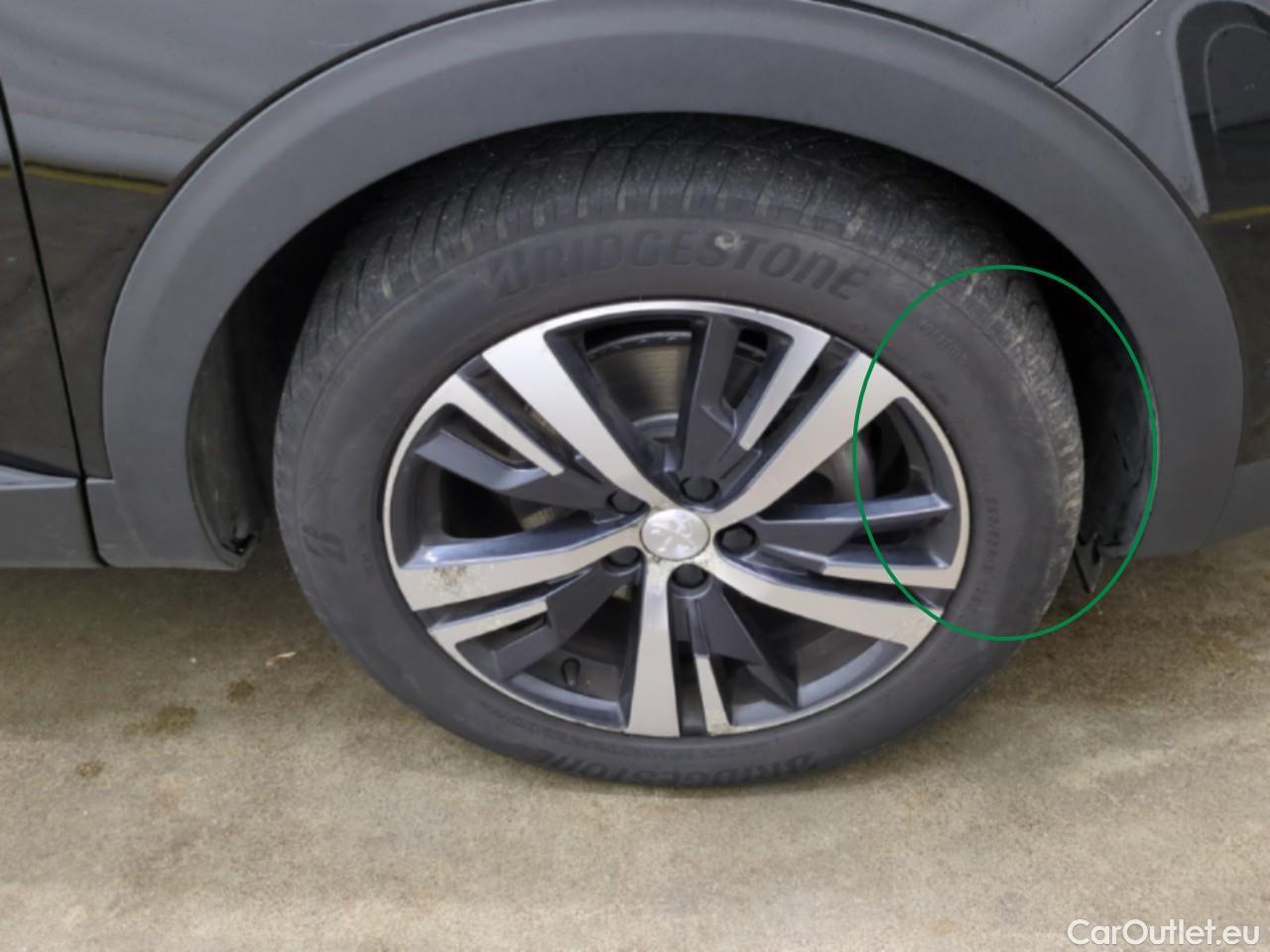  Peugeot  5008  Allure 1.2 PureTech 130CV BVM6 E6dT #28