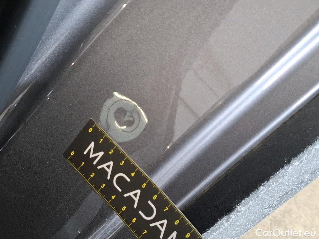  Renault  Captur RENAULT  / 2019 / 5P / SUV evolution E-Tech hybride 145 #2