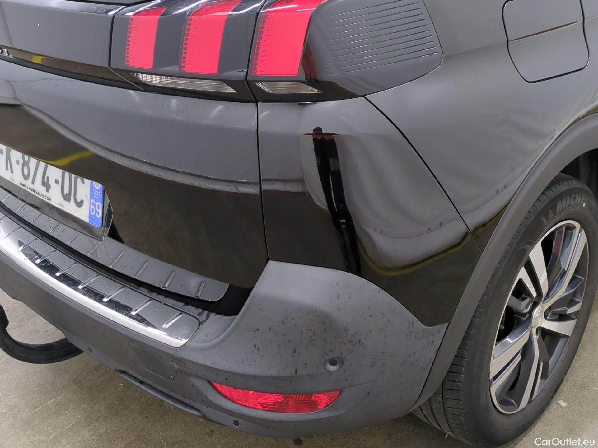  Peugeot  5008  Allure 1.2 PureTech 130CV BVM6 E6dT #45