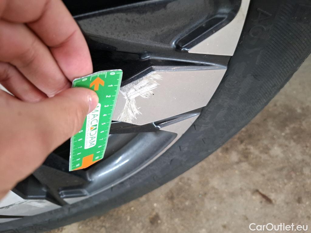  Peugeot  5008  Active Business 1.2 PureTech 130CV BVA8 7 Sieges E6d #19