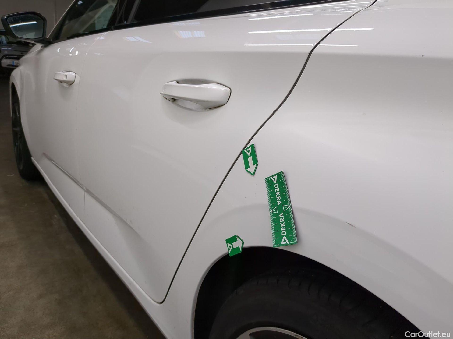  Peugeot  308  Allure Pack 1.2 PureTech 130CV BVM6 E6d #33