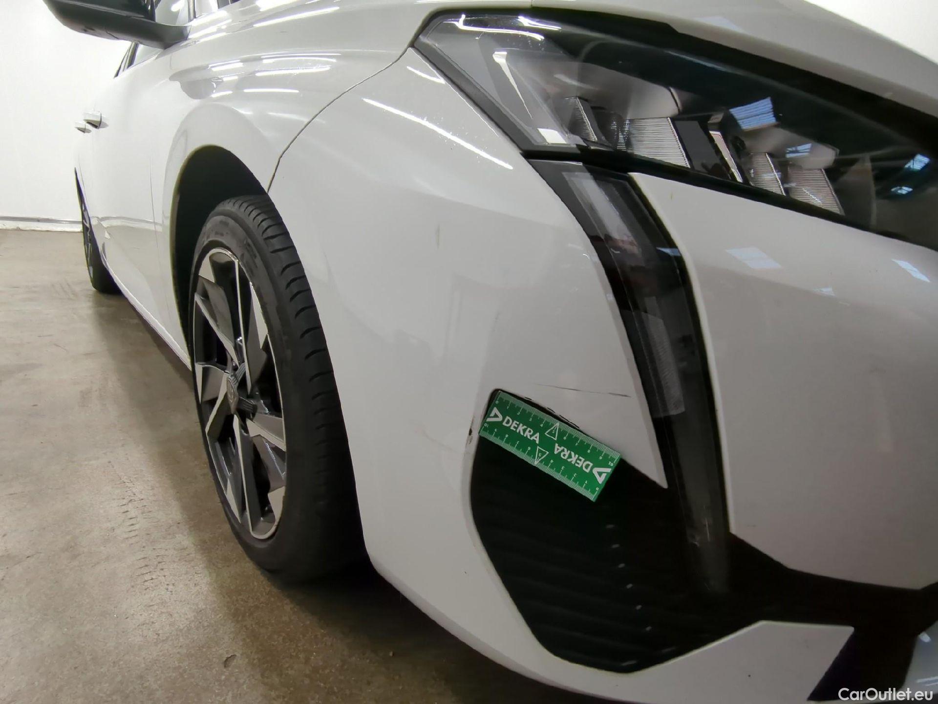  Peugeot  308  Allure Pack 1.2 PureTech 130CV BVM6 E6d #26