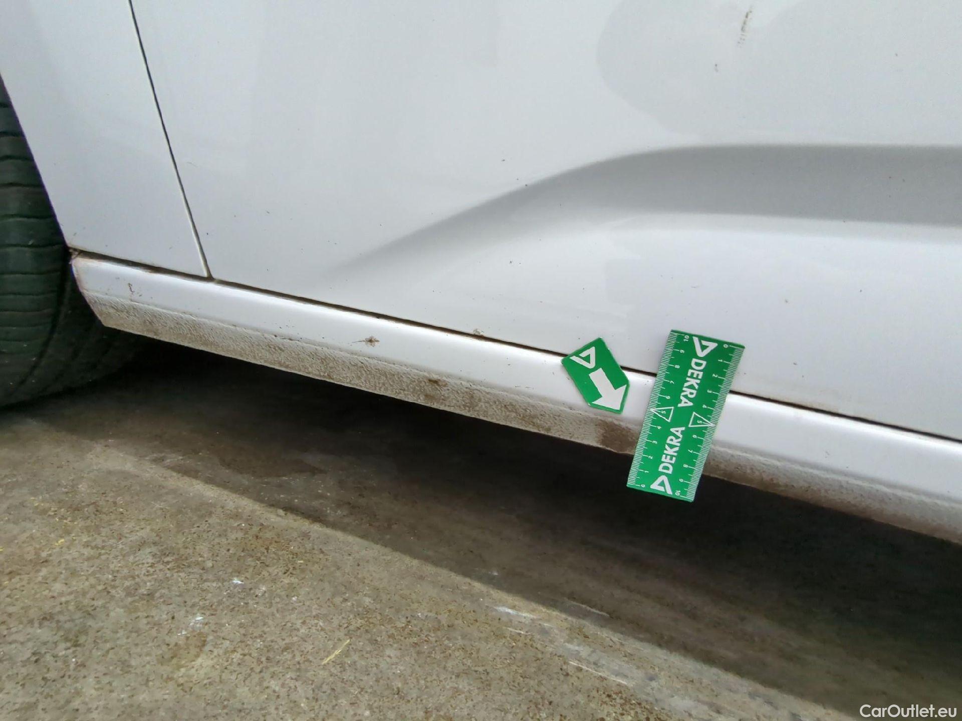  Peugeot  308  Allure Pack 1.2 PureTech 130CV BVM6 E6d #31