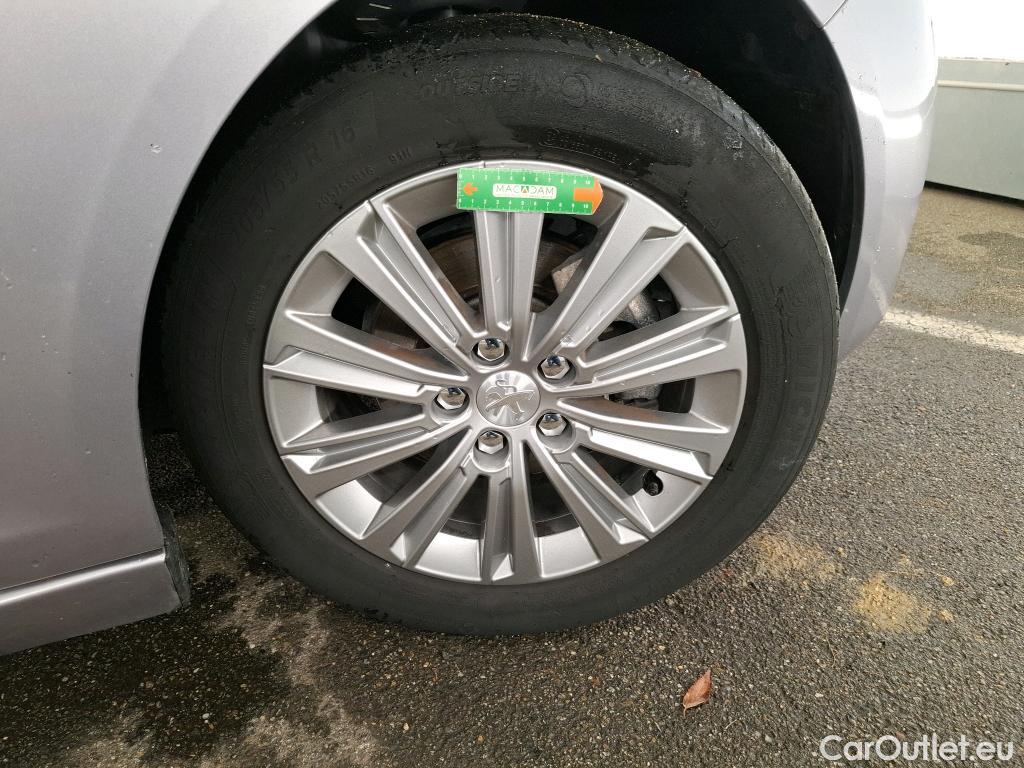  Peugeot  308  SW Allure 1.2 PureTech 130CV BVM6 E6d #9