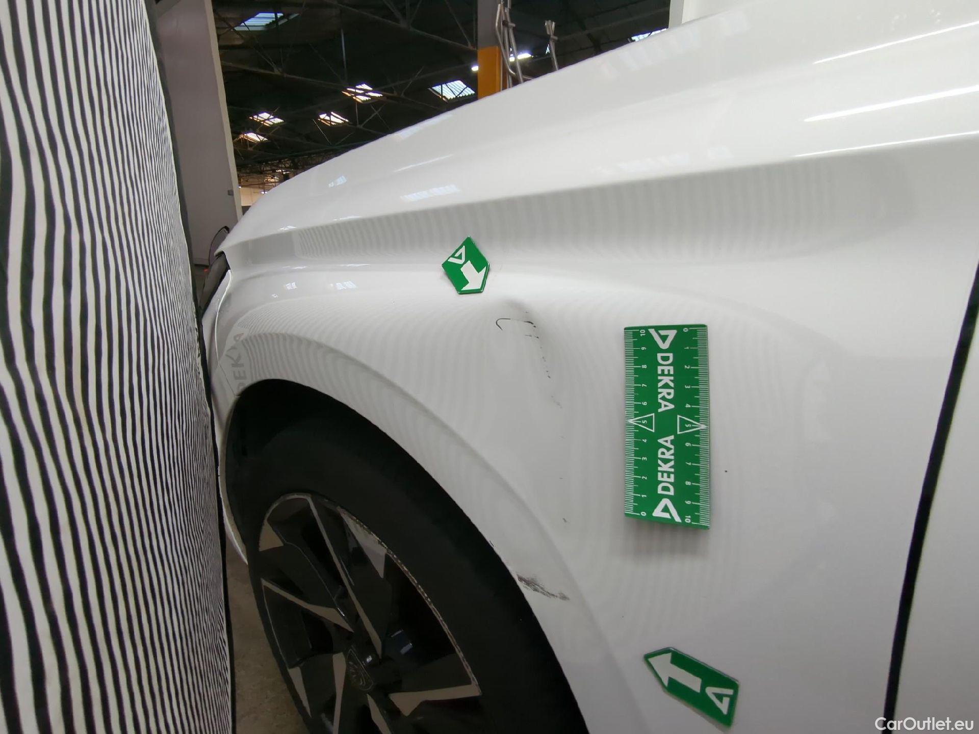  Peugeot  308  Allure Pack 1.2 PureTech 130CV BVM6 E6d #29