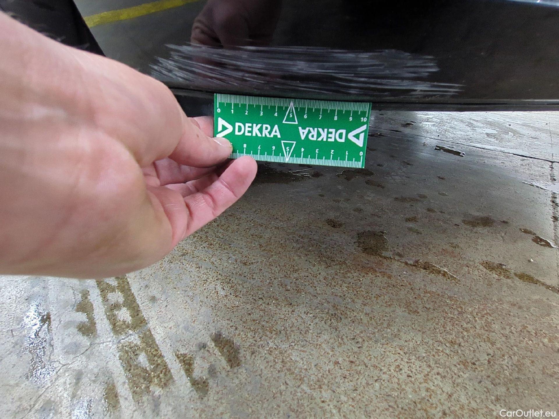  Volkswagen  Touran  Lounge Business BMT/Start-Stopp 2.0 TDI 150CV BVA7 E6d #6