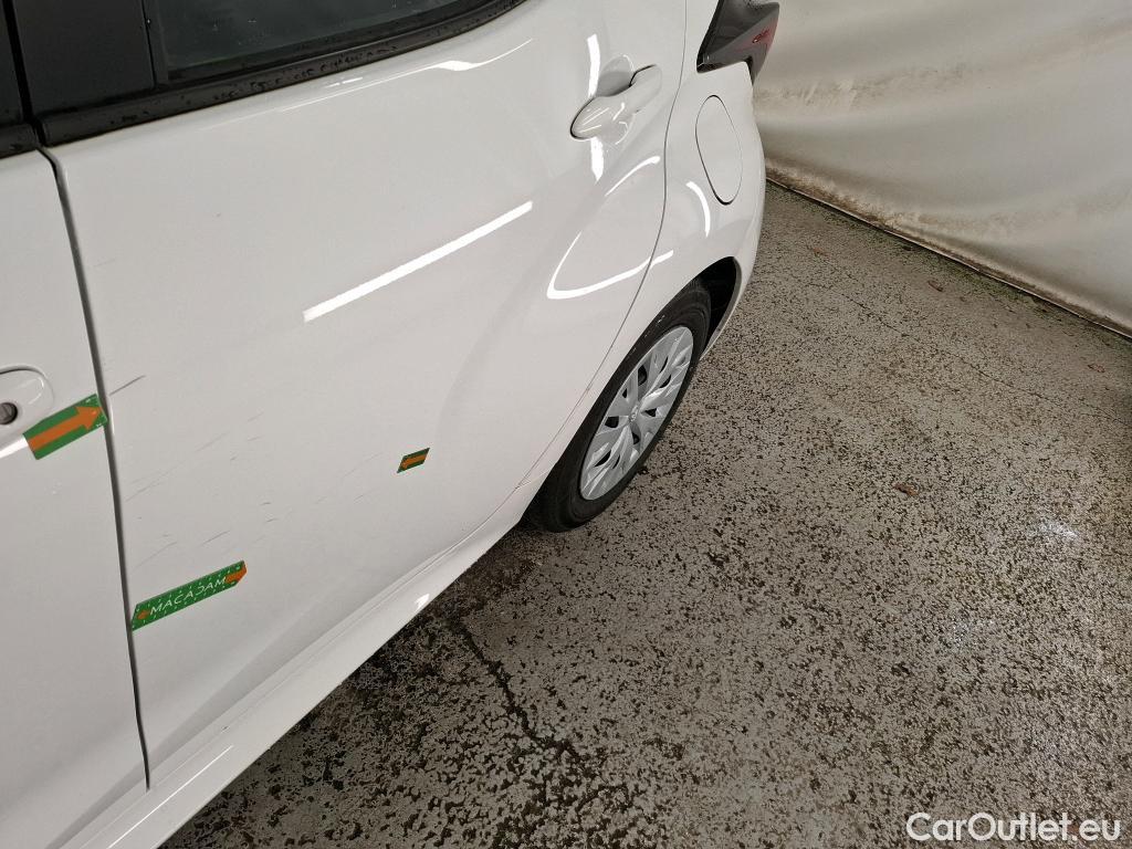  Toyota  Yaris TOYOTA  Hybride / 2019 / 5P / Berline Hybride 116h Dynamic Business Beyond Zer #19