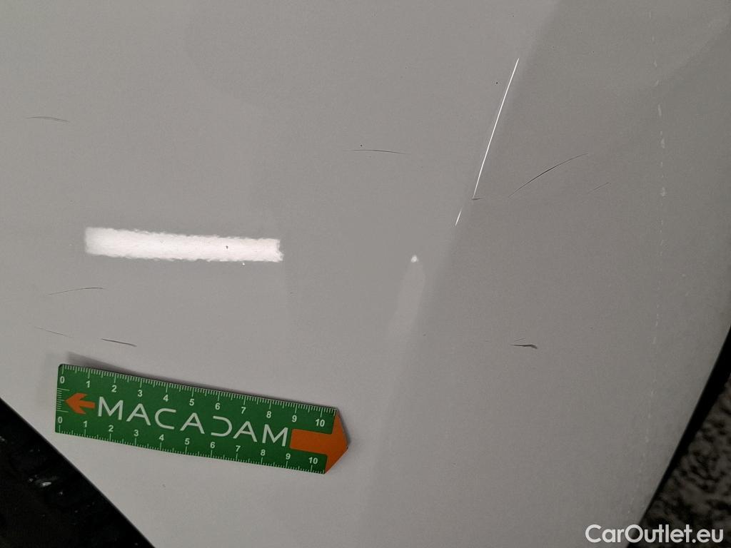  Toyota  Yaris TOYOTA  Hybride / 2019 / 5P / Berline Hybride 116h Dynamic Business Beyond Zer #24