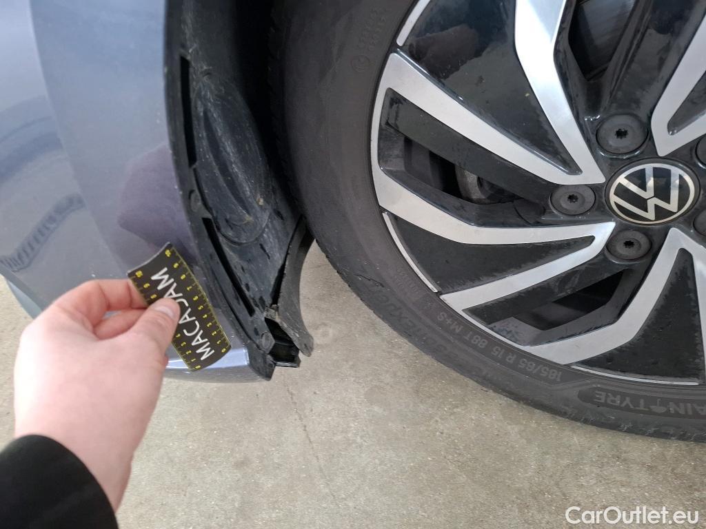  Volkswagen  Polo VOLKSWAGEN  / 2021 / 5P / Berline 1.0 TSI 95 Life #16