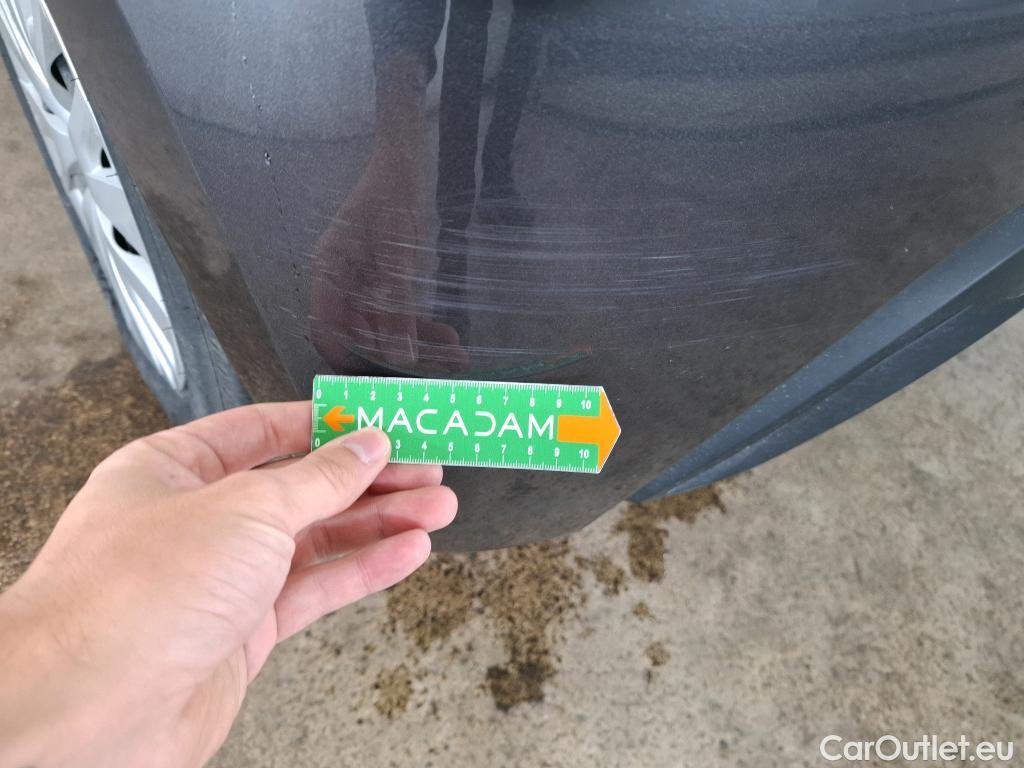  Toyota  Yaris TOYOTA  Hybride / 2019 / 5P / Berline Hybride 116h France Business Stage Acad #14