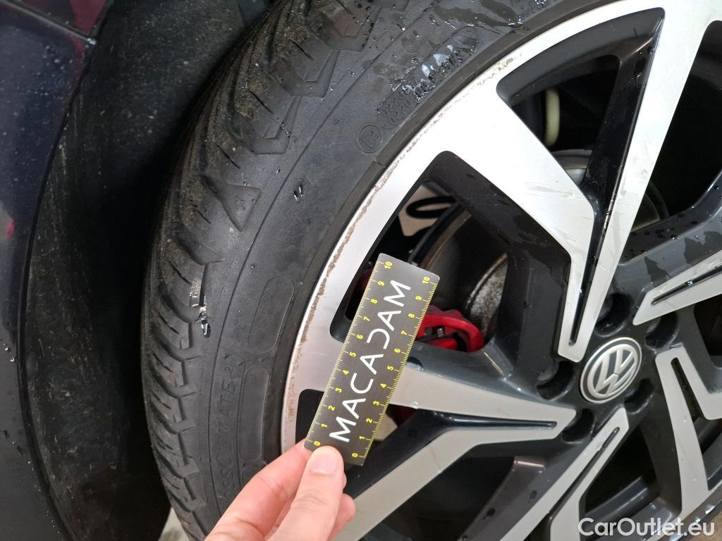  Volkswagen  Polo  VI GTI 2.0 TSI 200CV BVA6 E6dT #23