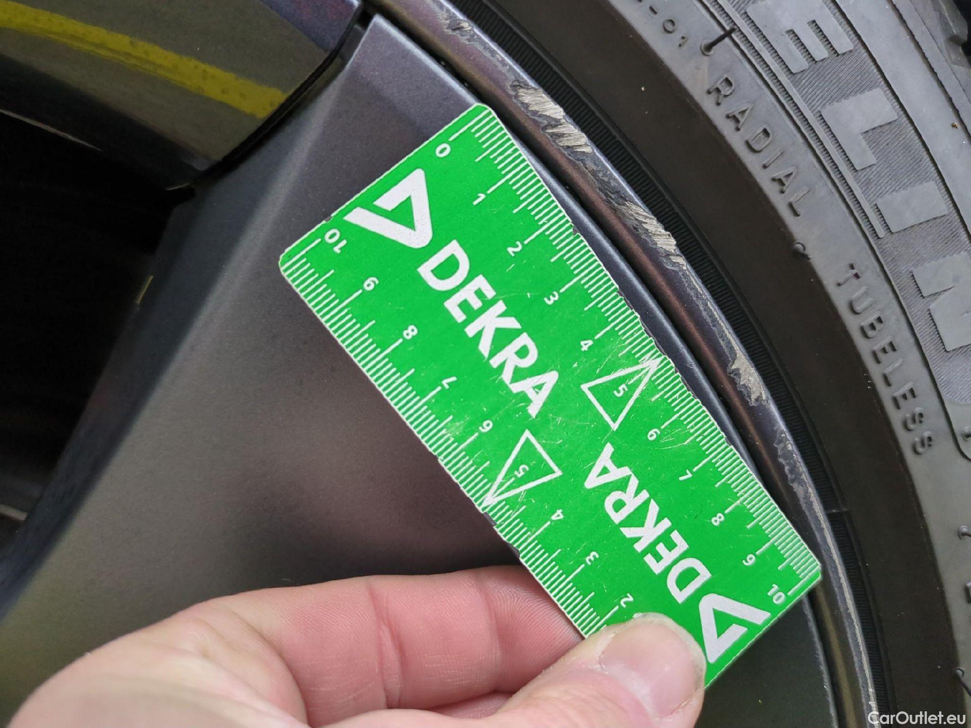  Tesla  Model 3 TESLA  / 2018 / 4P / Berline Autonomie Standard Plus RWD #2