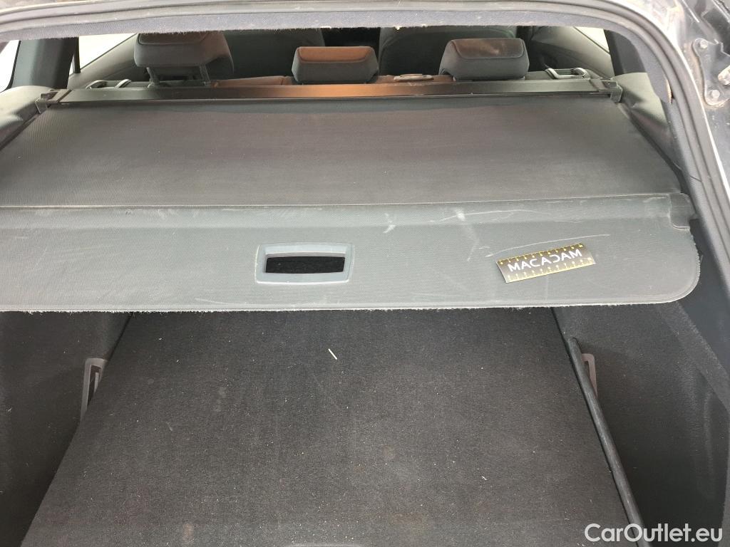  Toyota  Corolla TOYOTA  Touring Sports / 2018 / 5P / Break Hybride 122h Dynamic Business Beyond Zer #25