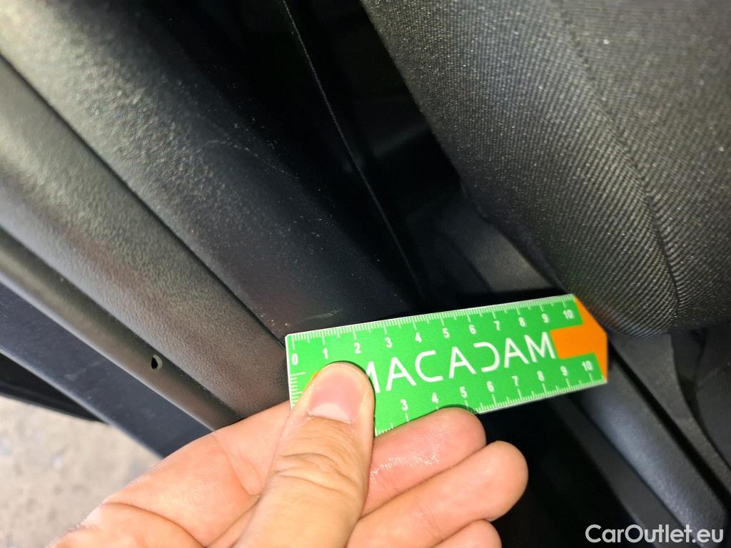  Toyota  C-HR TOYOTA  / 2016 / 5P / SUV 1.8 HYBRIDE 122 DYNAMIC BUSINESS #15